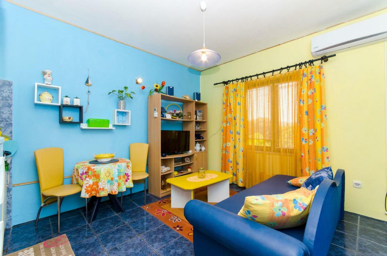 Apartment Slavka Račišće Exterior foto